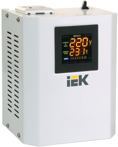 Стабилизатор напряжения серии Boiler (IVS24-1-00500). Стабилизатор напряжения. IEK в Бийске