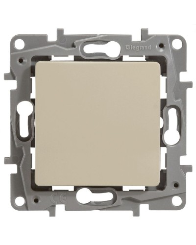 Выключатель 10AX-250В ETIKA, слоновая кость (672301). Выключатель. LegranD в Бийске