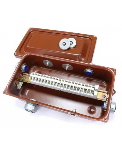 КСМР-20 У2 IP54 (zeta30375). Клеммные коробки КСМР с муфтами МВ-М(РКн) (металлорукав-коробка). ЗЭТА в Бийске