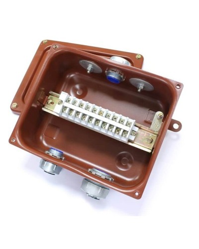 КСМР-10 У2 IP54 (zeta30374). Клеммные коробки КСМР с муфтами МВ-М(РКн) (металлорукав-коробка). ЗЭТА в Бийске